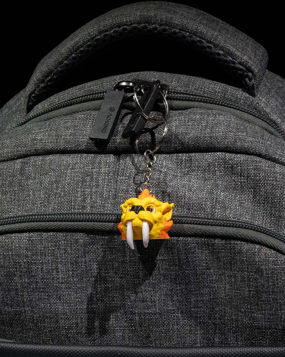 Säbelzahntiger Schlüssel / Taschenanhänger