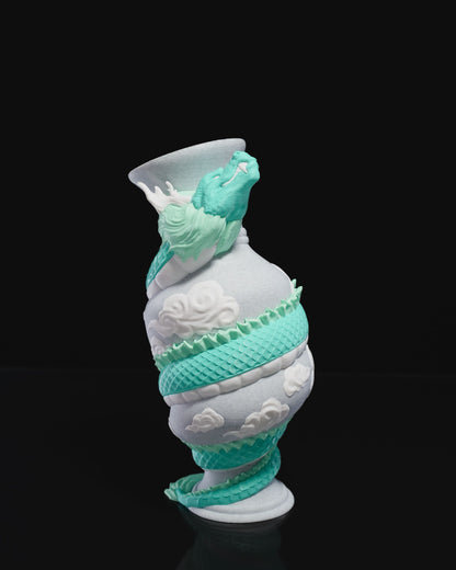 Drachenumwickelt Vase / Weiß